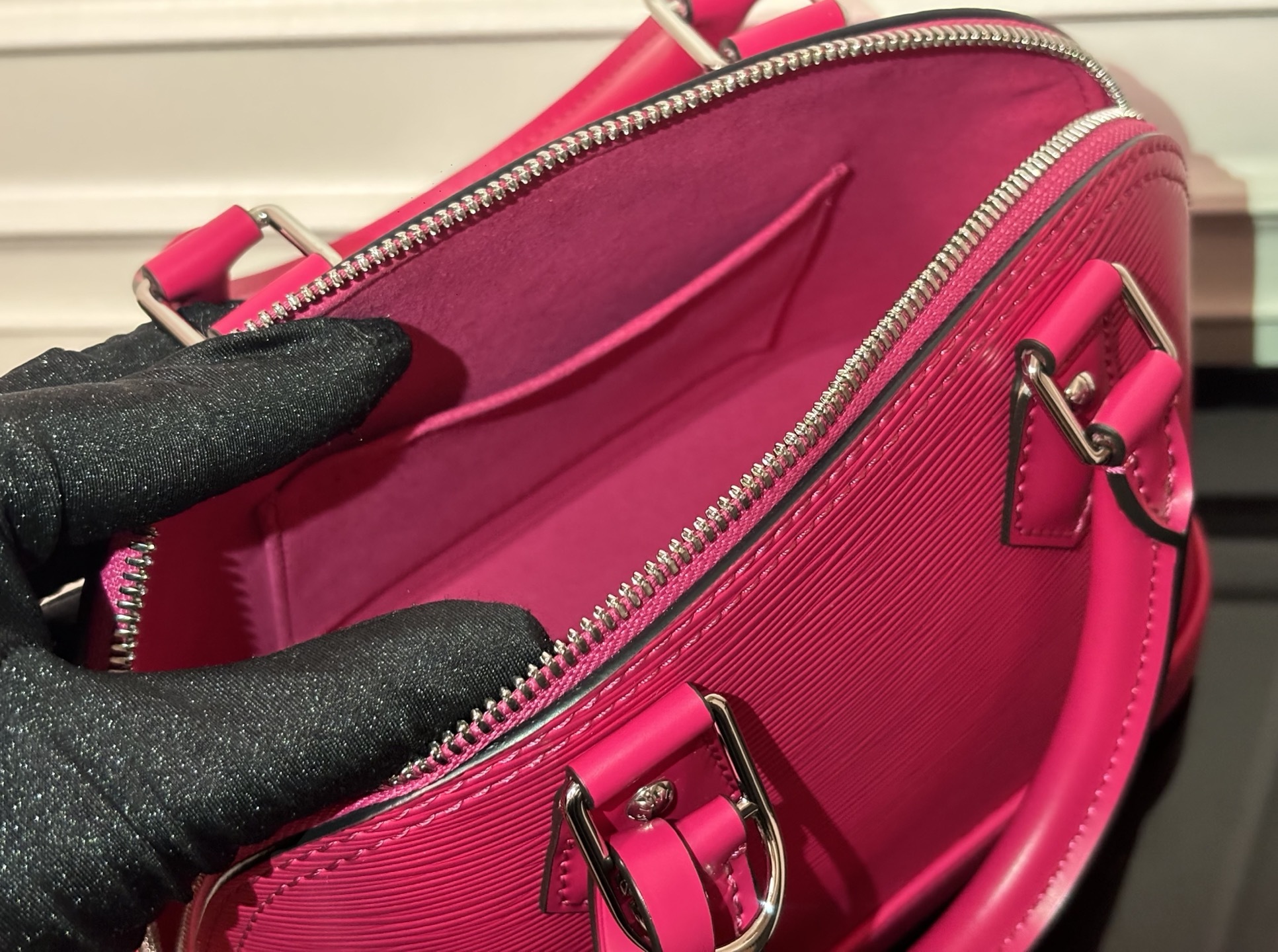 M24645 玫红色(动态码)《顶级原单》专柜同步电子芯片内码出货🔥本款 Alma BB 手袋溯源 19