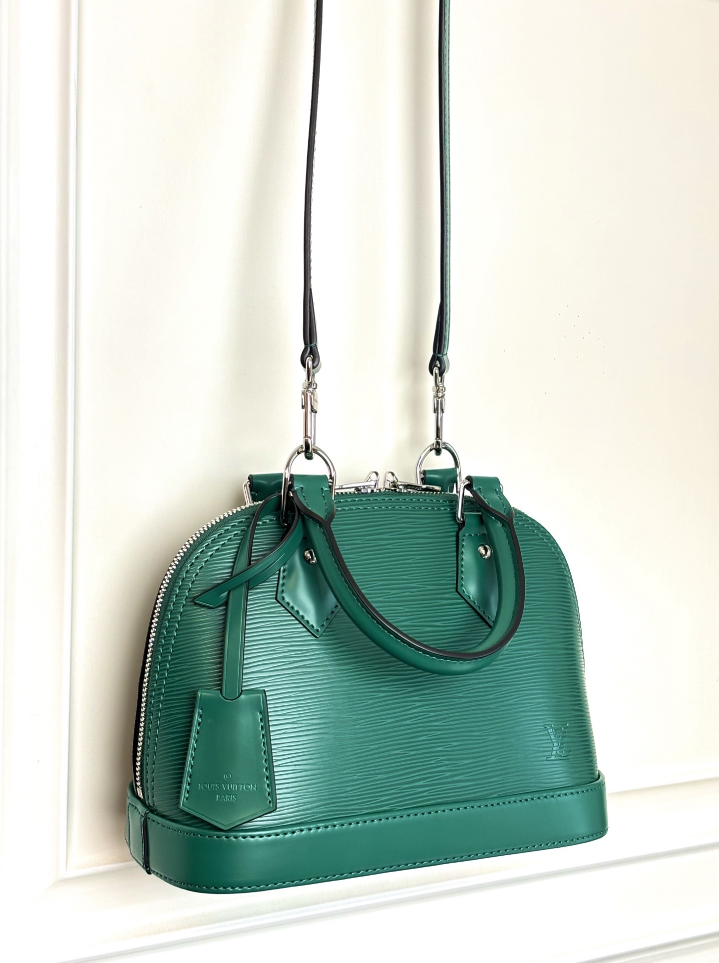 M24645绿色(动态码)《顶级原单》专柜同步电子芯片内码出货🔥本款 Alma BB 手袋溯源 1934