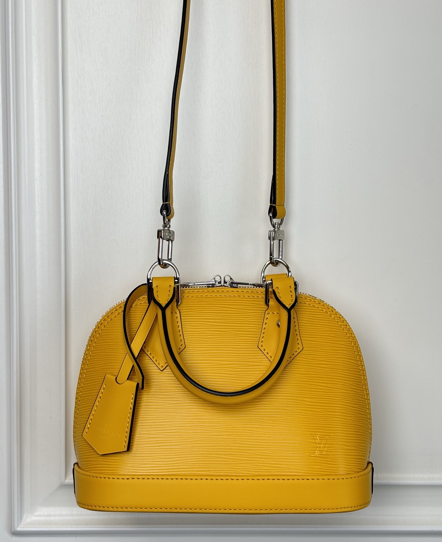 M24645黄色(动态码)《顶级原单》专柜同步电子芯片内码出货🔥本款 Alma BB 手袋溯源 1934