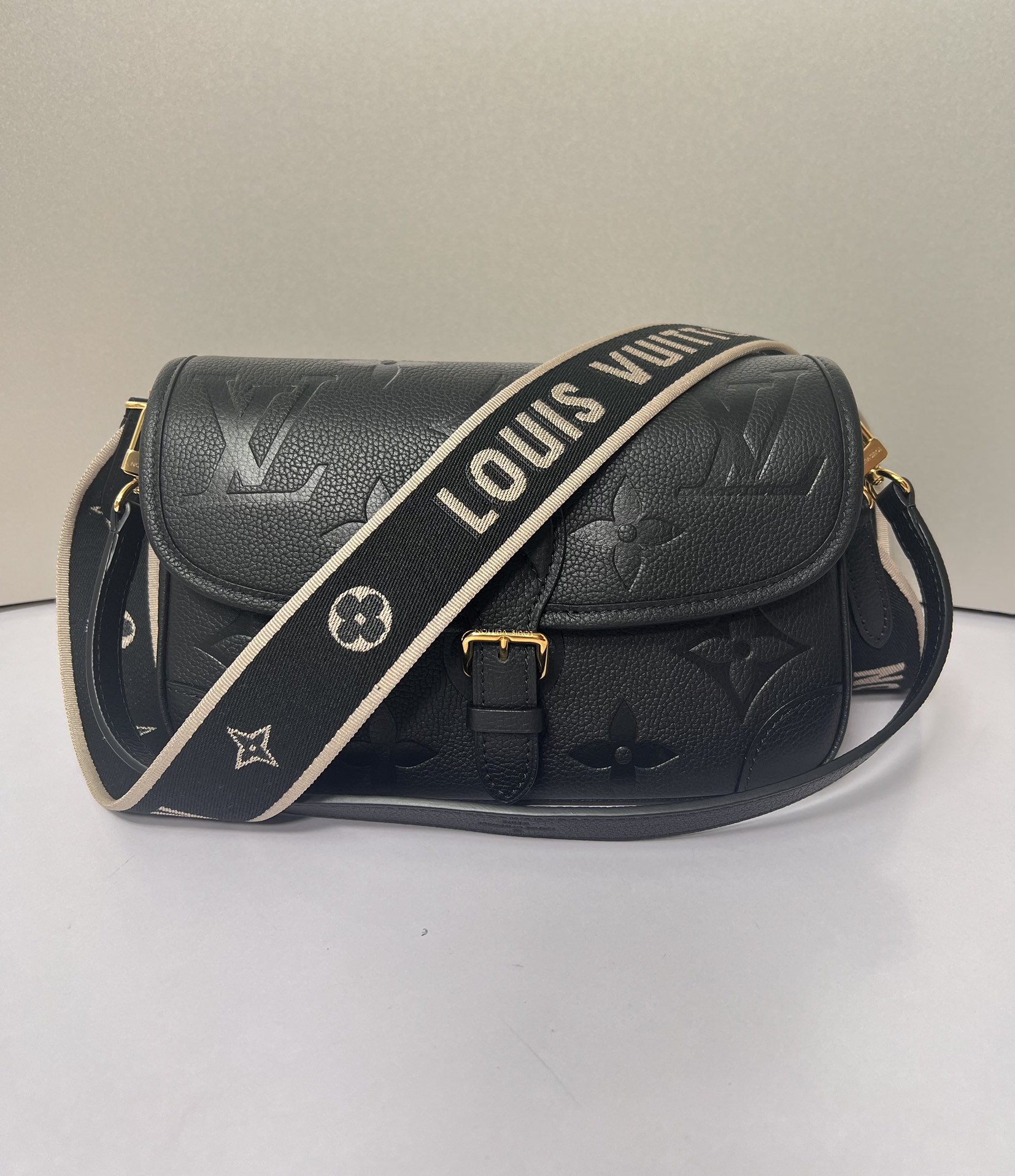 Louis Vuitton LV Diane Bags Handbags Black Empreinte​ M46386