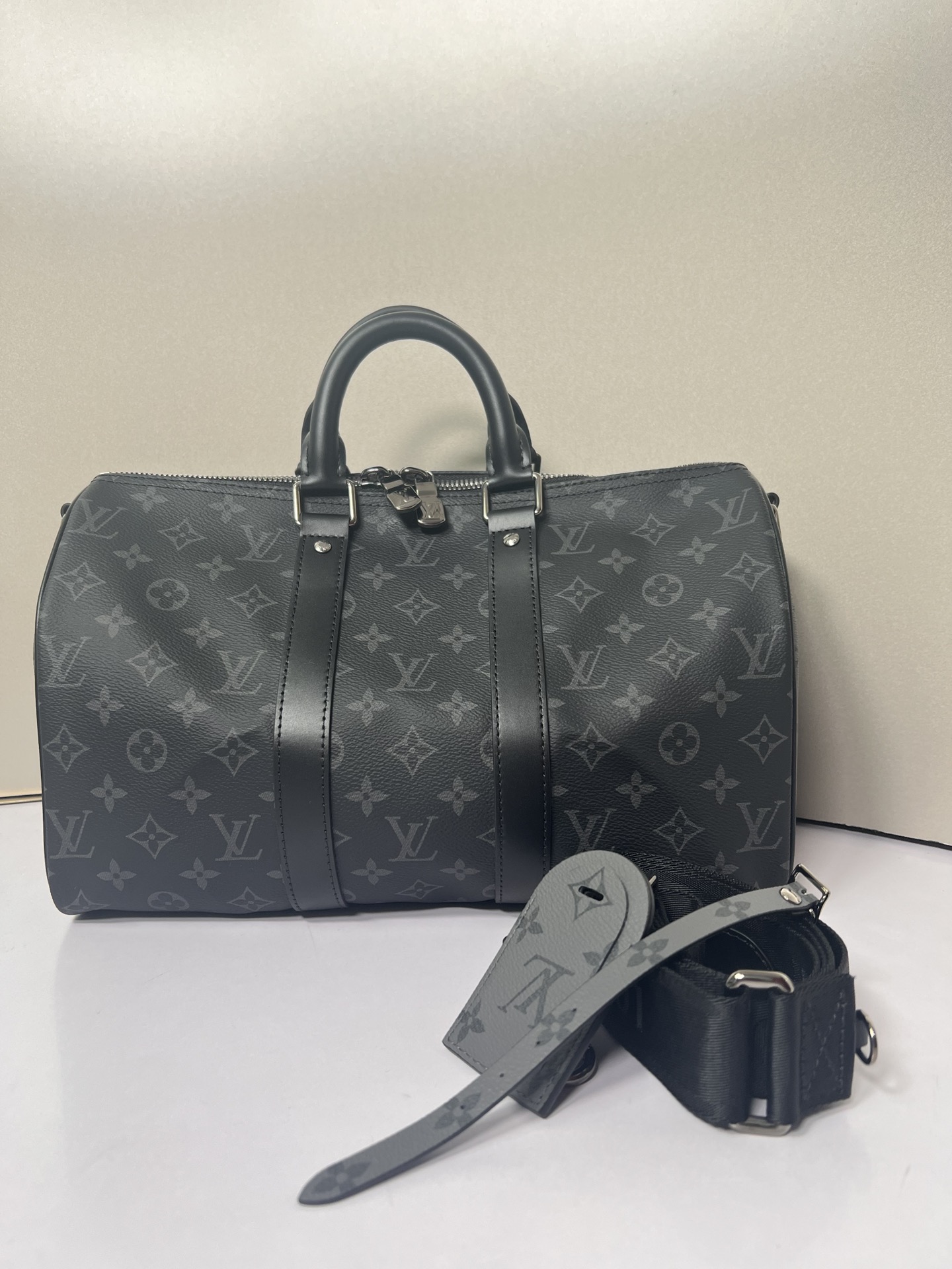 Louis Vuitton LV Keepall Handbags Travel Bags Black Monogram Canvas Fabric M46655