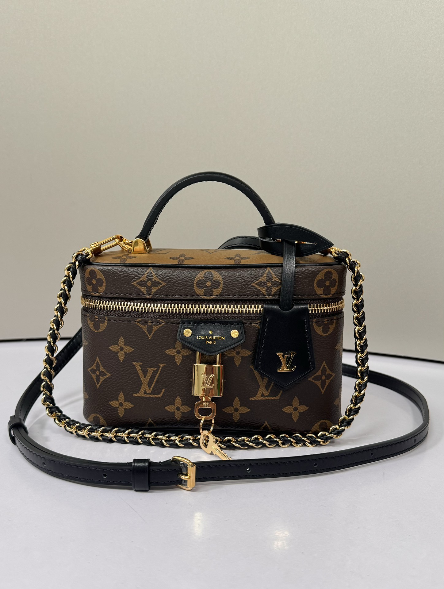 Louis Vuitton Handbags Clutches & Pouch Bags Cosmetic Bags Weave Monogram Canvas Pouch Chains M47125