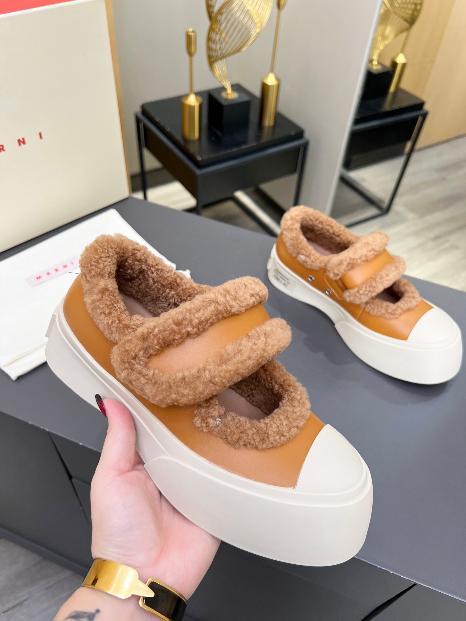 _dPS9sFvdb7mfyDmZE-cO1n8mXZkWrOfrTPIuWeg