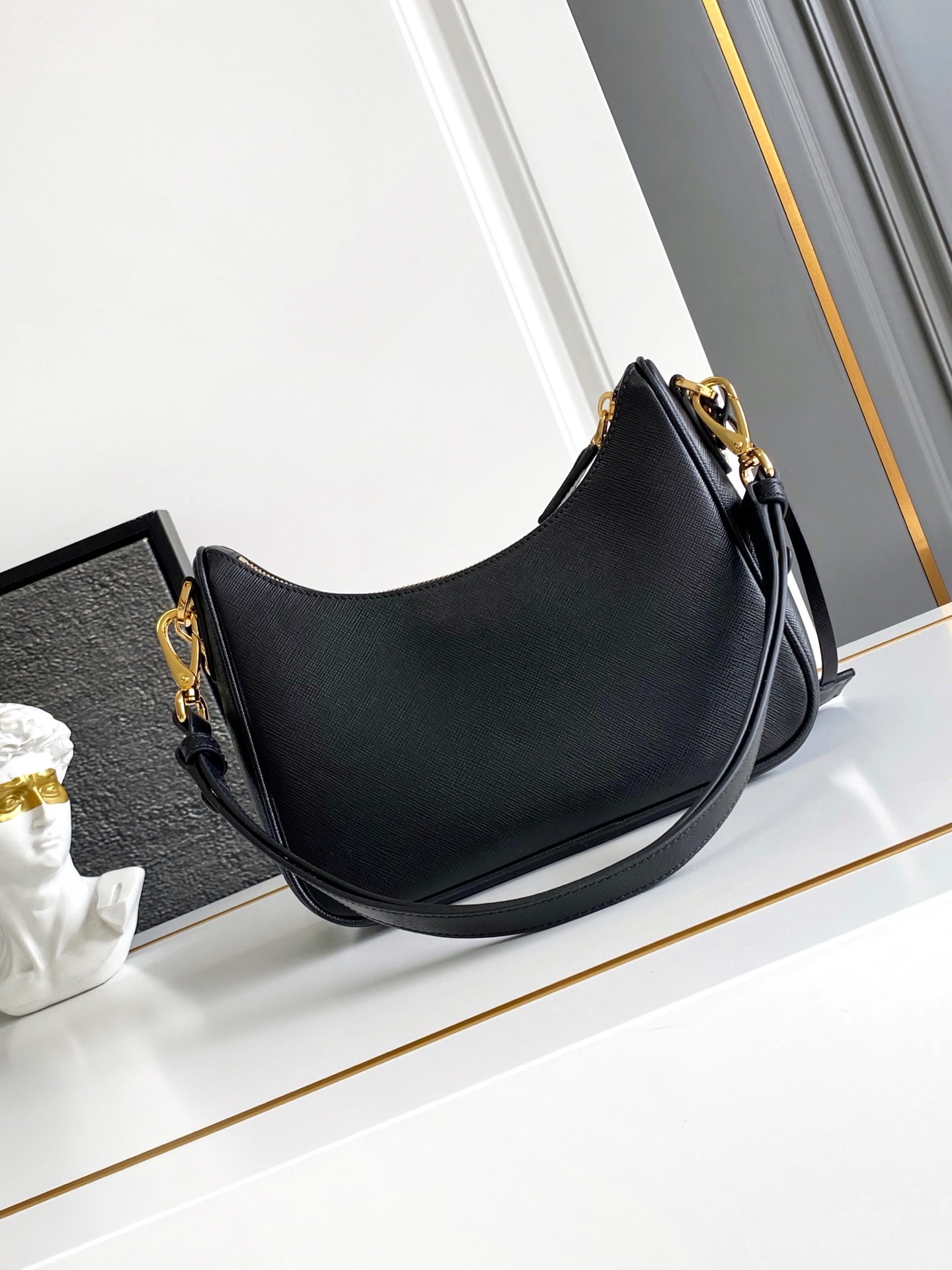 Prada 新升级版 肩带可拆卸