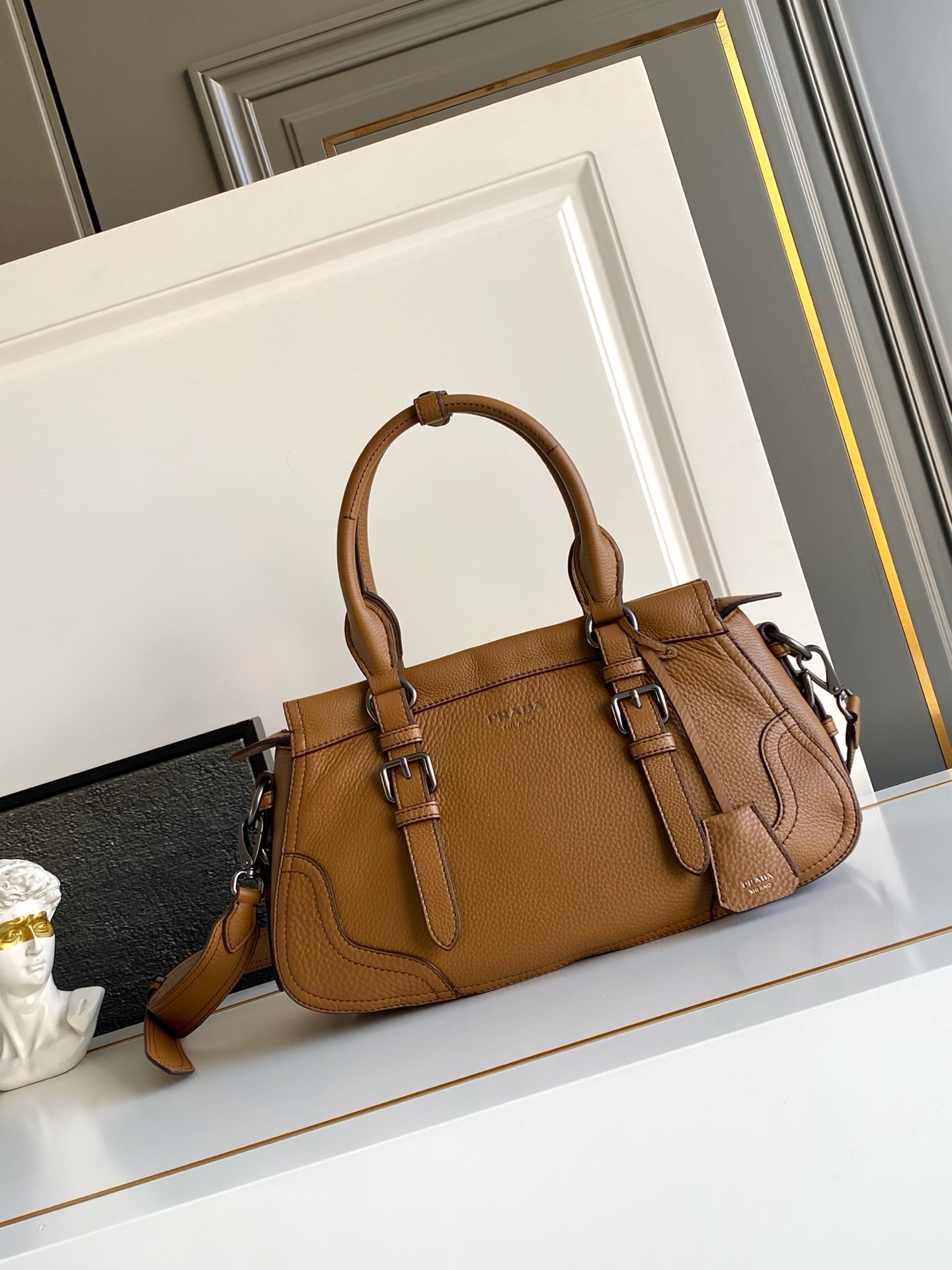 Prada DNA的根源