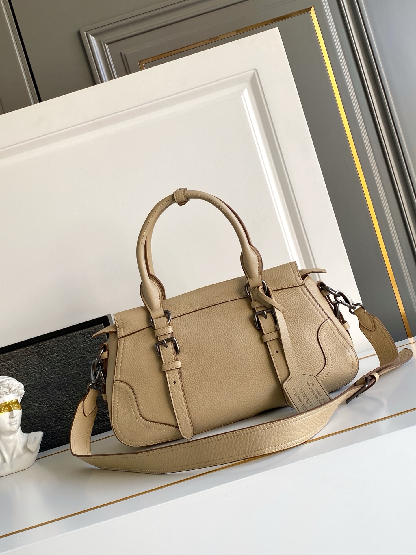 Prada DNA的根源