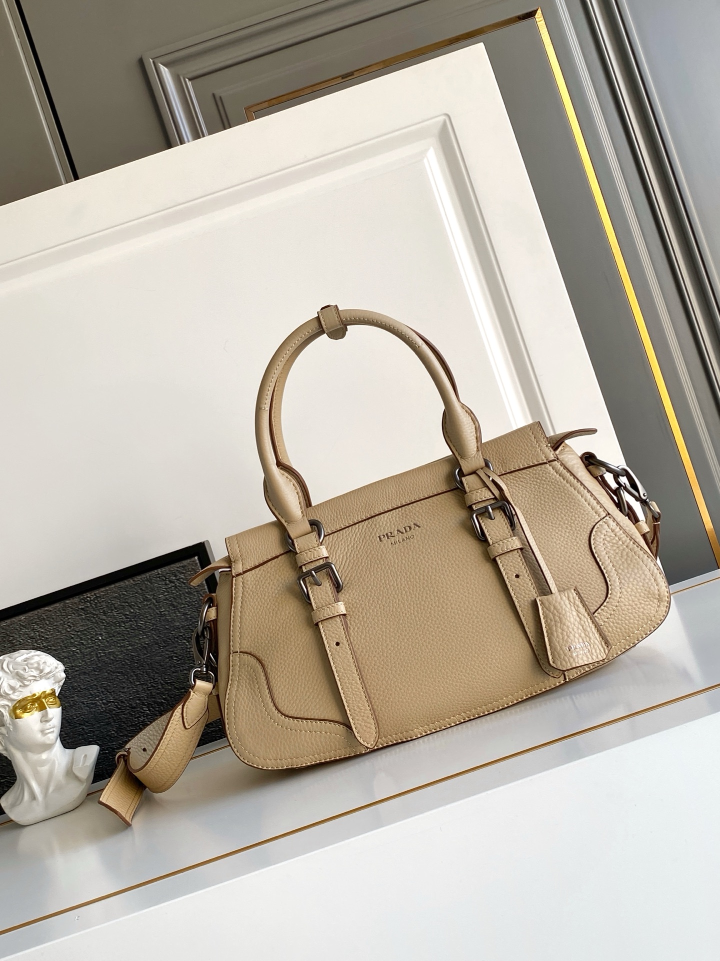 Prada DNA的根源