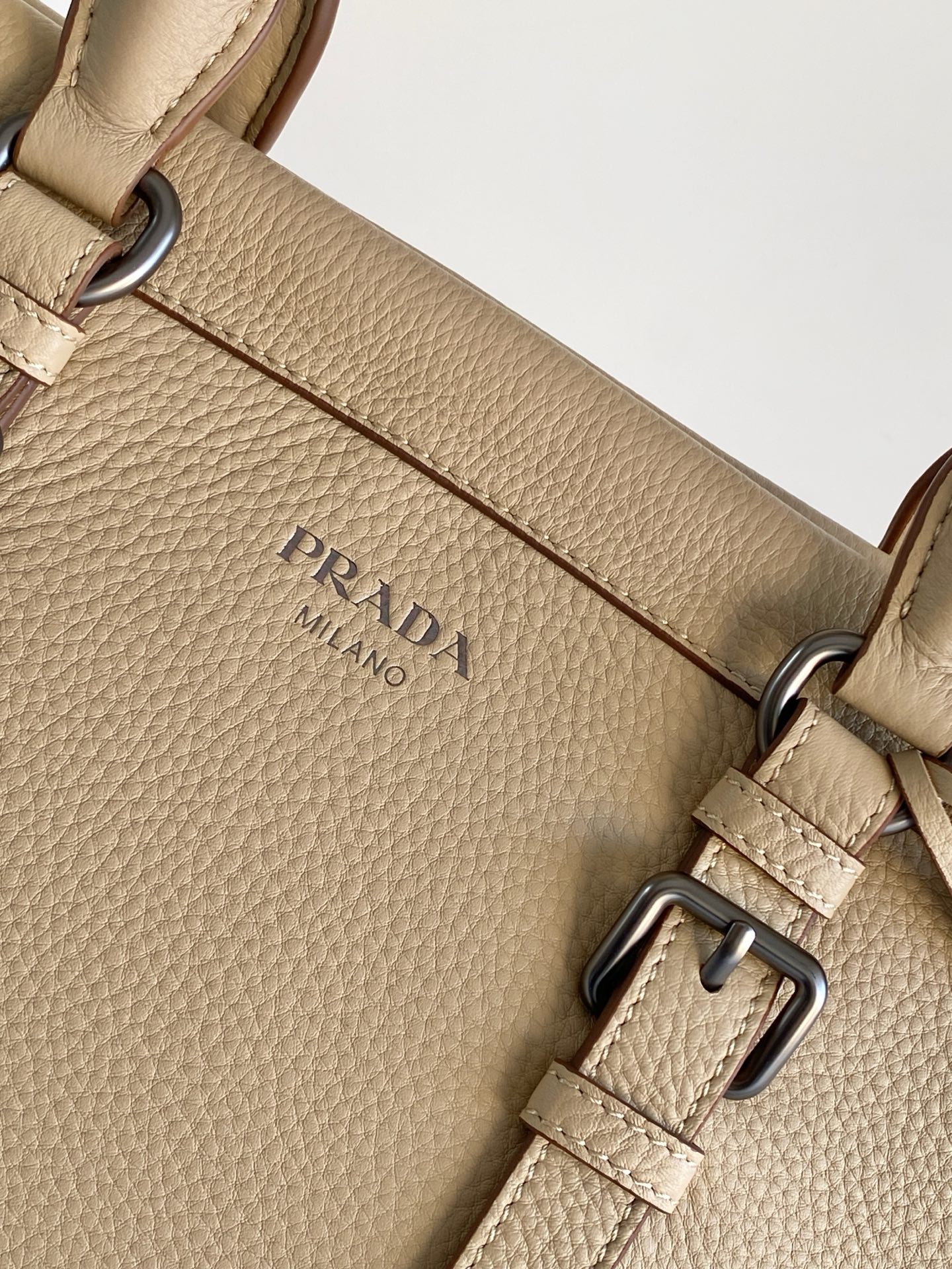 Prada DNA的根源