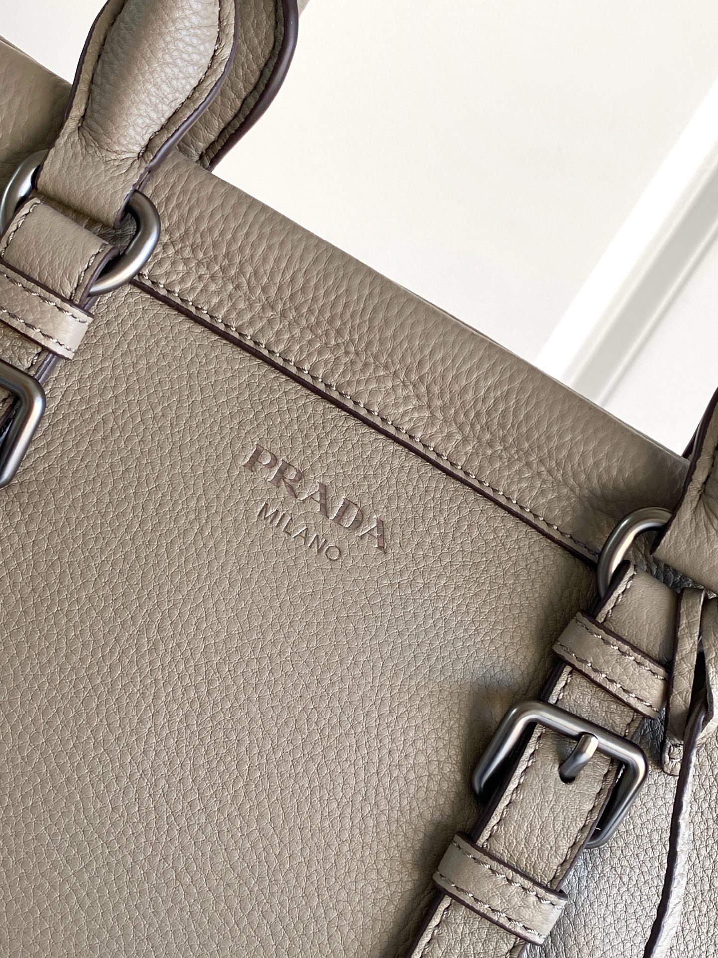 Prada DNA的根源