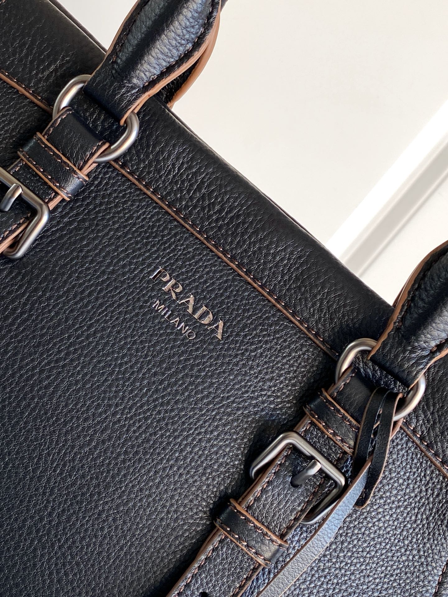 Prada DNA的根源