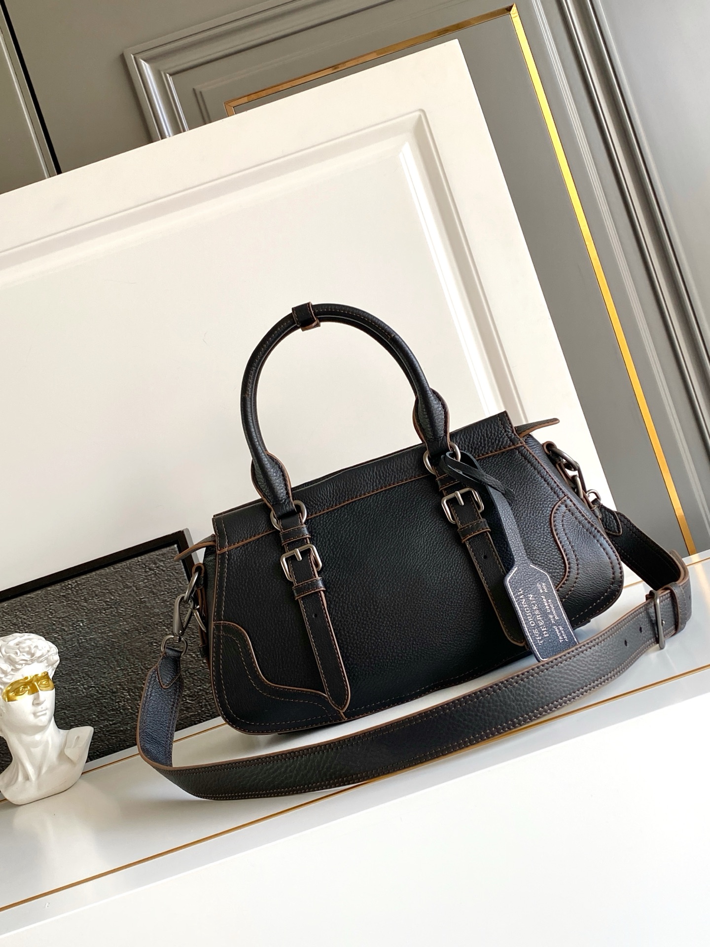 Prada DNA的根源