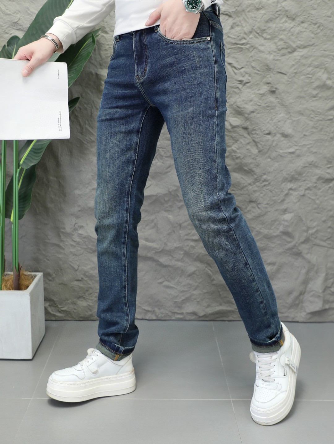  Lv  男士牛仔裤原厂原布原洗水！进口原版水洗弹力面料，复杂的手工艺叠加，任何一个洗水环节多停留几秒都