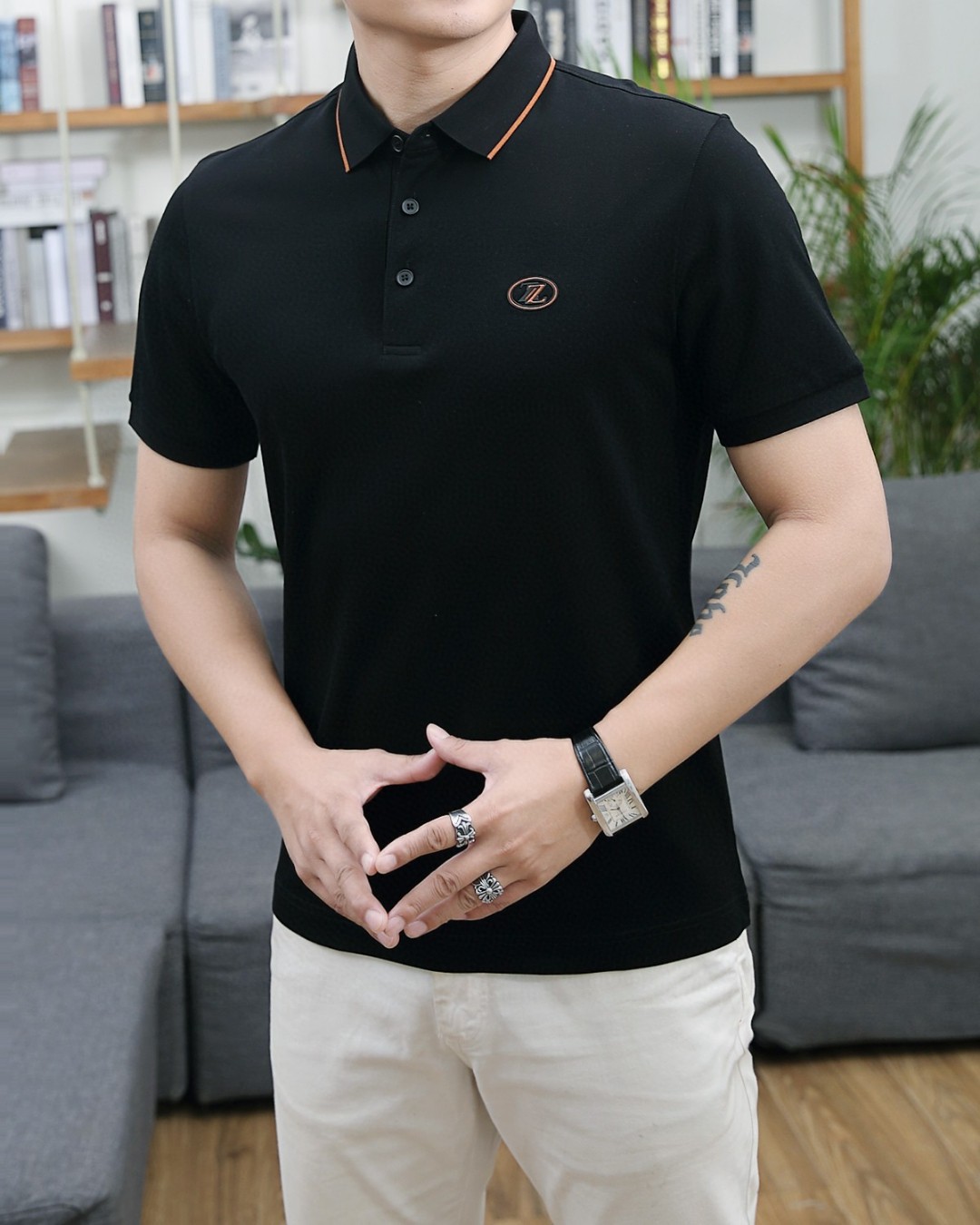 桑蚕丝🔥杰尼亚/Ermenegildo Zegna
24夏季新品经典时尚翻领Polo短袖👍🏻时尚单品设计