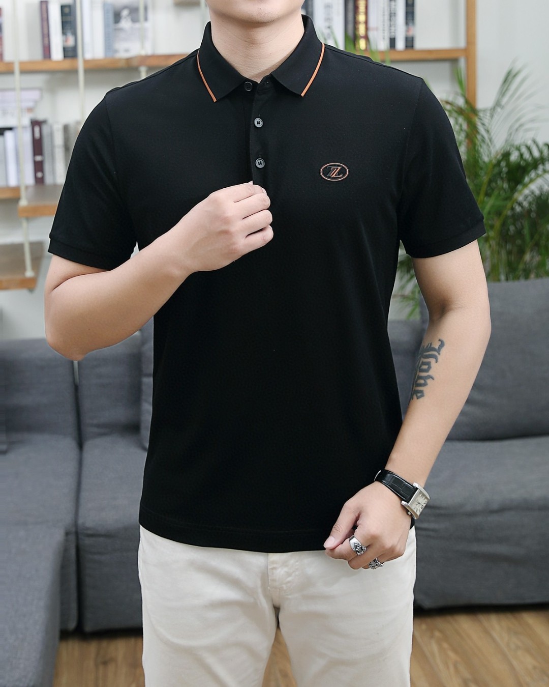 桑蚕丝🔥杰尼亚/Ermenegildo Zegna
24夏季新品经典时尚翻领Polo短袖👍🏻时尚单品设计