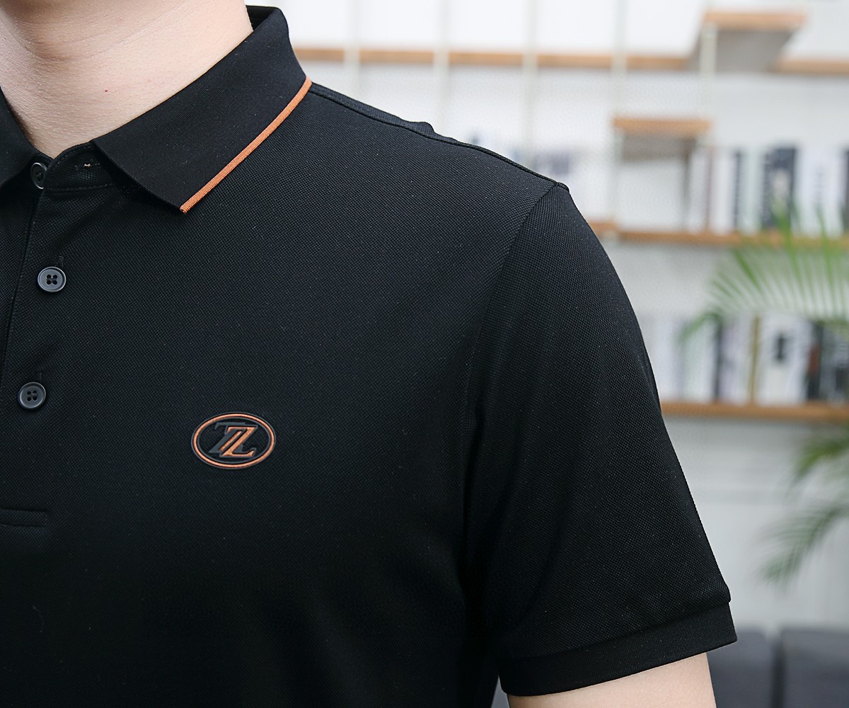 桑蚕丝🔥杰尼亚/Ermenegildo Zegna
24夏季新品经典时尚翻领Polo短袖👍🏻时尚单品设计