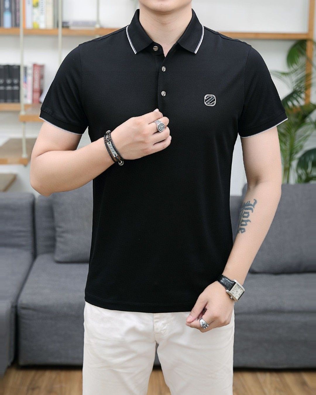 NO:146648,[Jenia] Counter 1:1 original single-stock imports imported fabrics. The world's top high-quality short-sleeved Polo shirt T-shirts are simple and fashionable, calm and versatile, atmospheric and elegant, extremely comfortable and experienced. The highest-end fabrics in all T-shirts are bright in color and extremely smooth in touch. The touch is delicate and not easy to wrinkle. Luxurious, noble, crisp and stylish lock needles, high-density sewing, and all details are meticulous!  Every man must have this life worth owning. M-3XL wearable 190, zegna, T-shirt, tees, t-shirt, alexander wang19860909【杰尼亚】专柜1:1原单货进仓 进口面料全球顶级高质量短袖Polo衫T恤,简约时尚,从容百搭,大气优雅极度舒适体验所有T恤中最高端面料色泽鲜艳极致顺滑触感细腻不易起皱奢华高贵挺括有型锁针、高密度缝制,一切的细节处理一丝不苟！每男必备款这一生值得拥有.M-3XL可穿190,,zegna,T-shirt,tees，t-shirt,alexander wang,Men's clothing