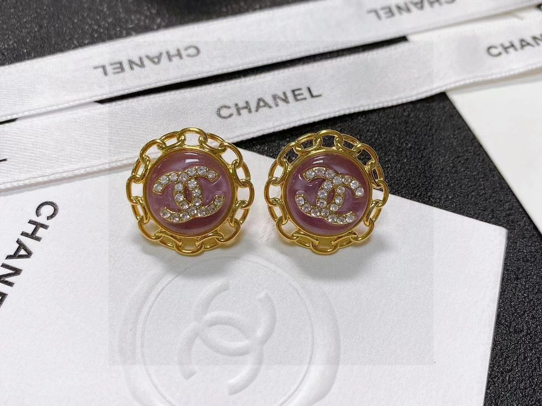 Chanel香奈儿中古耳钉小香家的款式真心无需多介绍每一款都超好看精致大方非常显气质