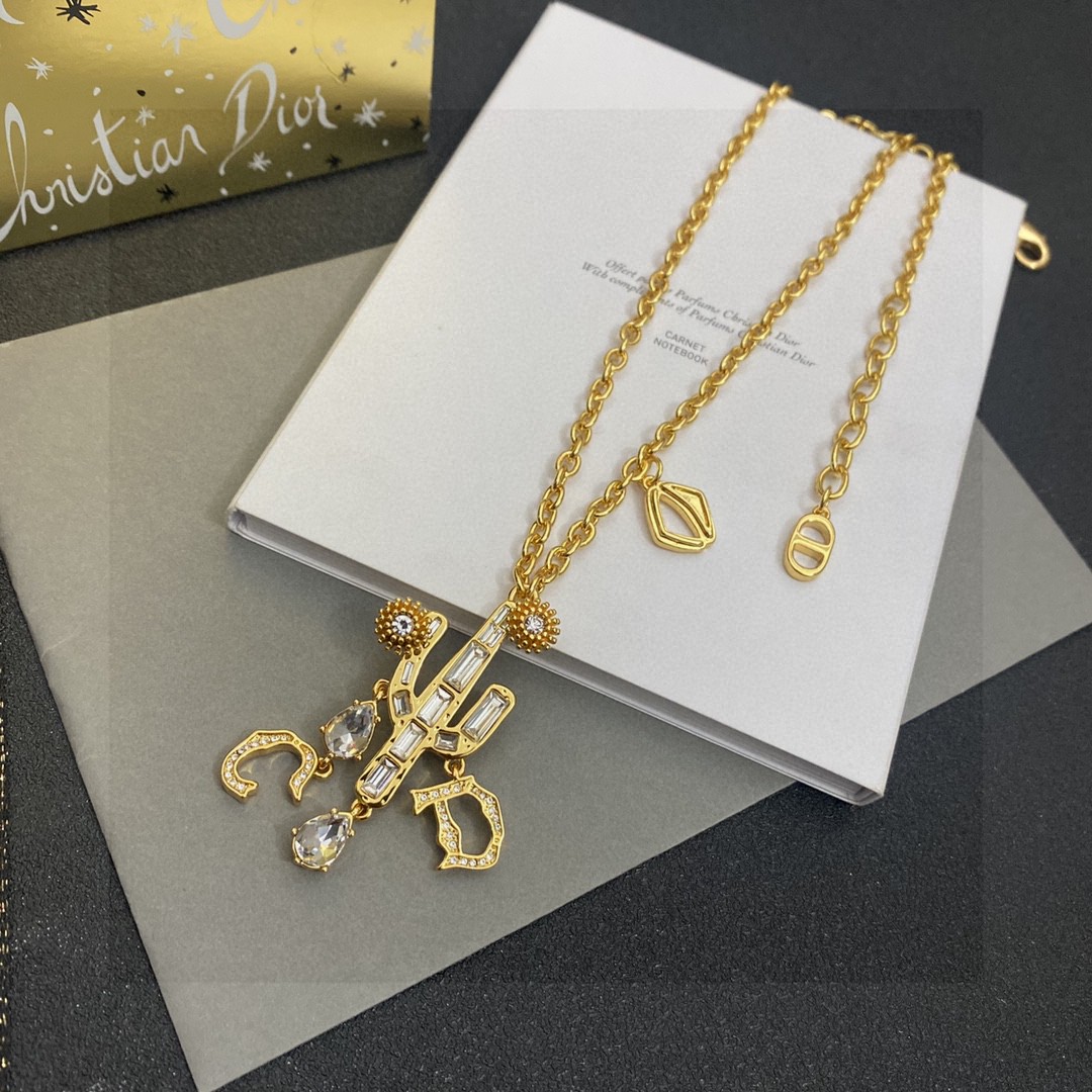Dior Jewelry Necklaces & Pendants