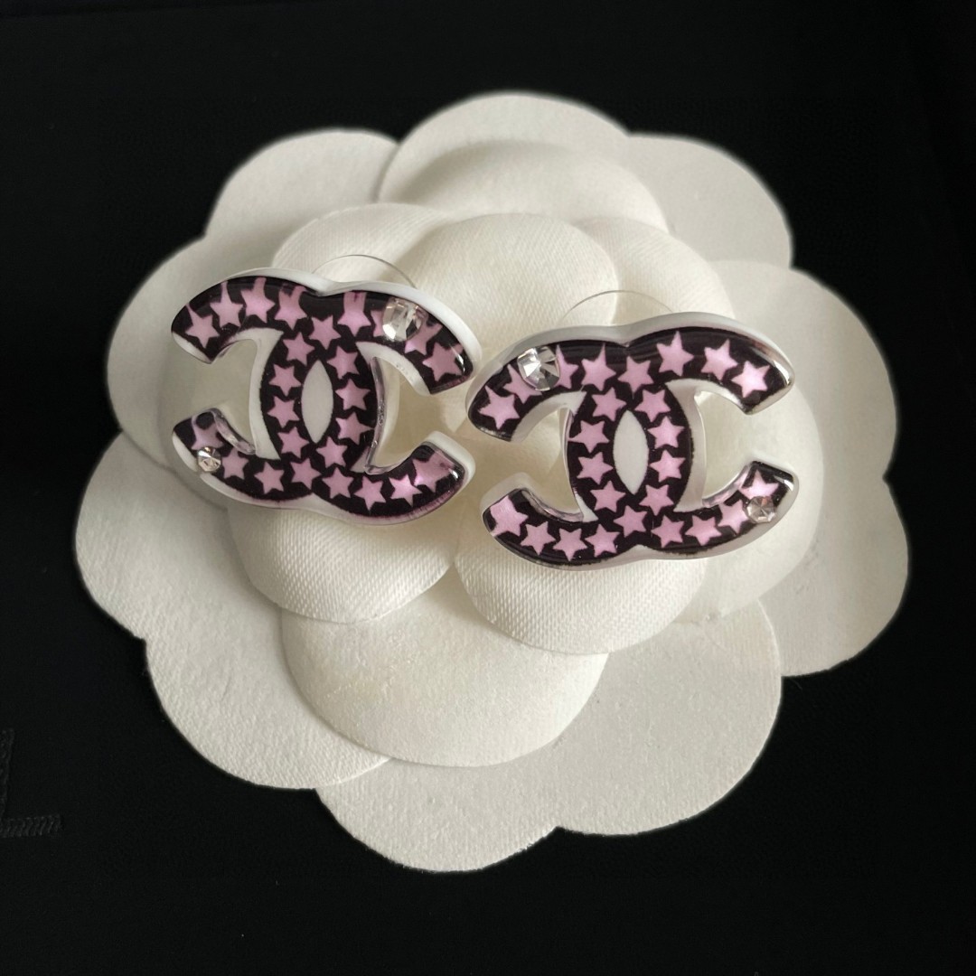 Chanel item 7