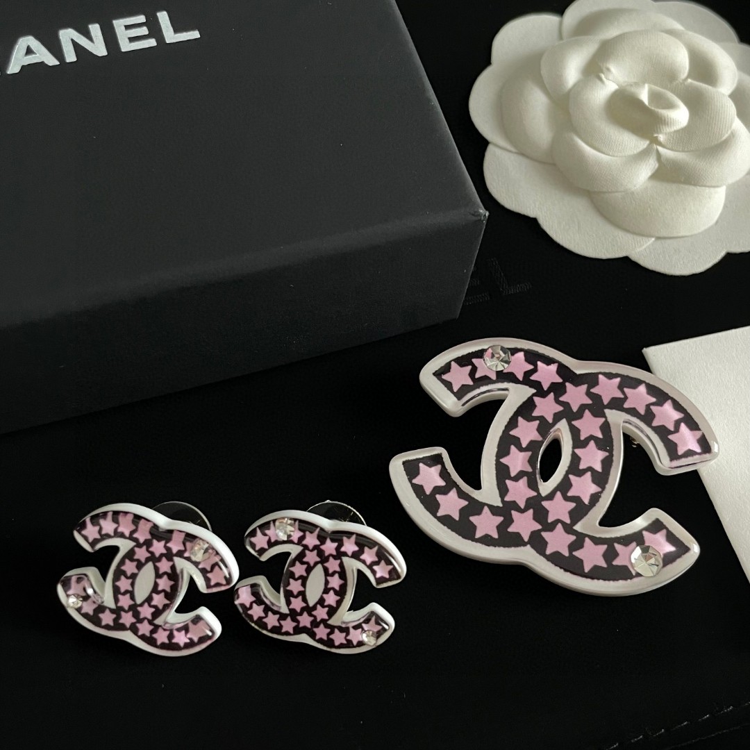 Chanel item 9