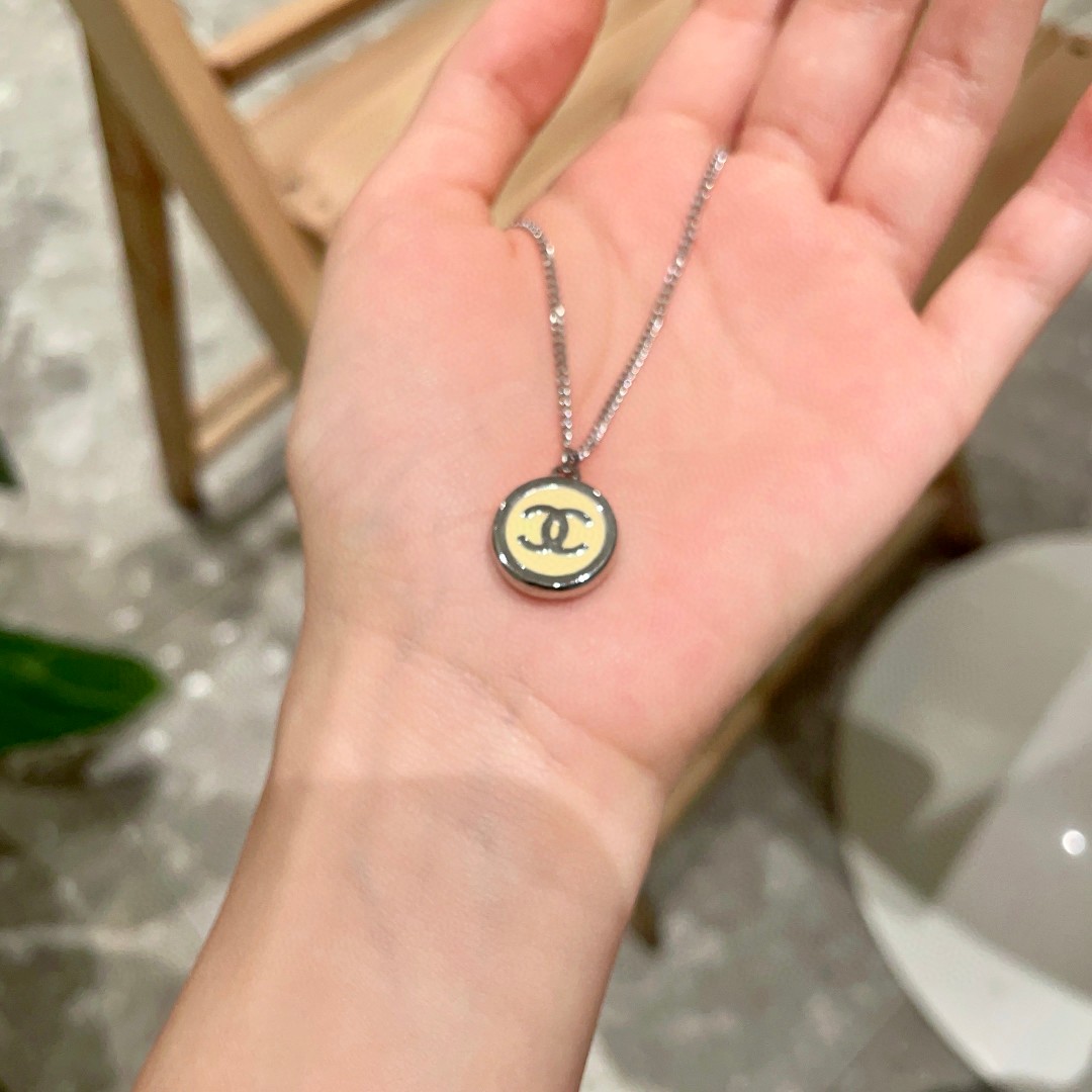 Chanel Haute Couture Haute Couture Fine Jewelry Necklace Bracelet Ring 4
