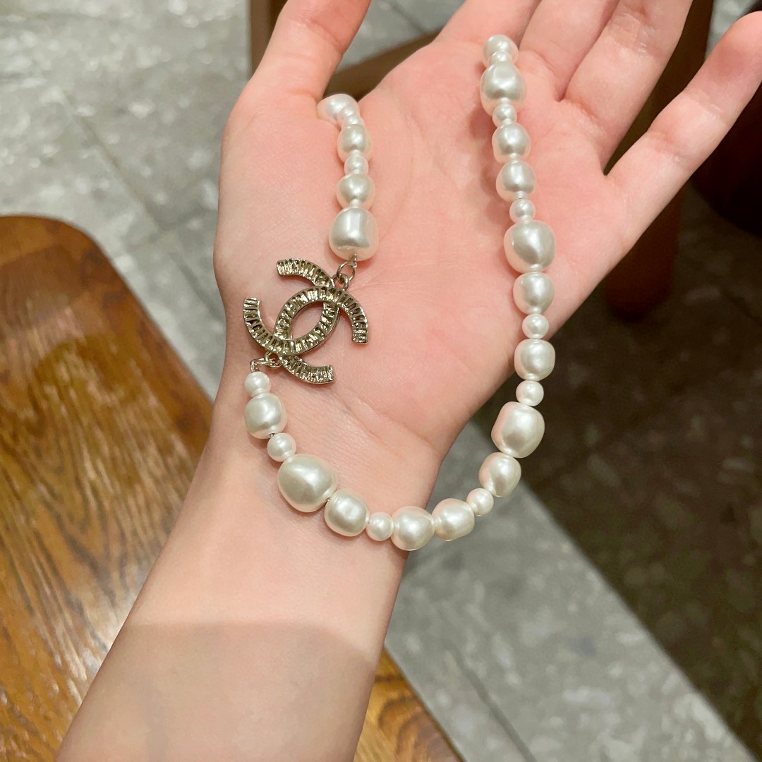 Chanel Haute Couture Haute Couture Fine Jewelry Necklace Bracelet Ring 4