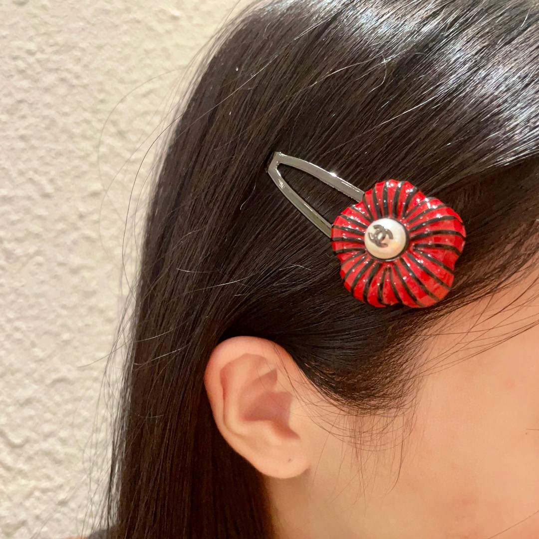  香奈儿✨山茶花🌸双C发夹