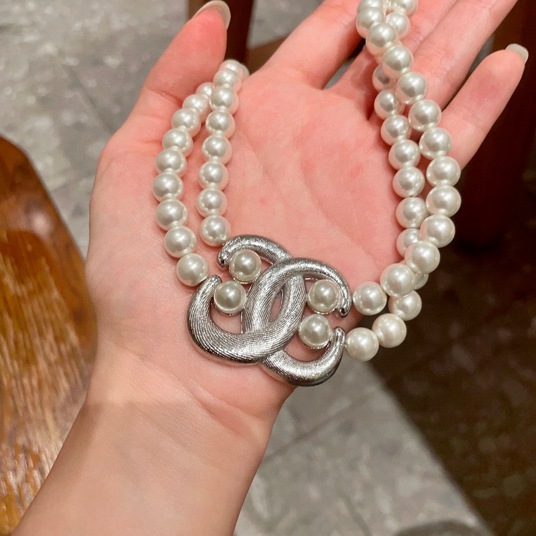 香奈儿✨双层珍珠双C项链