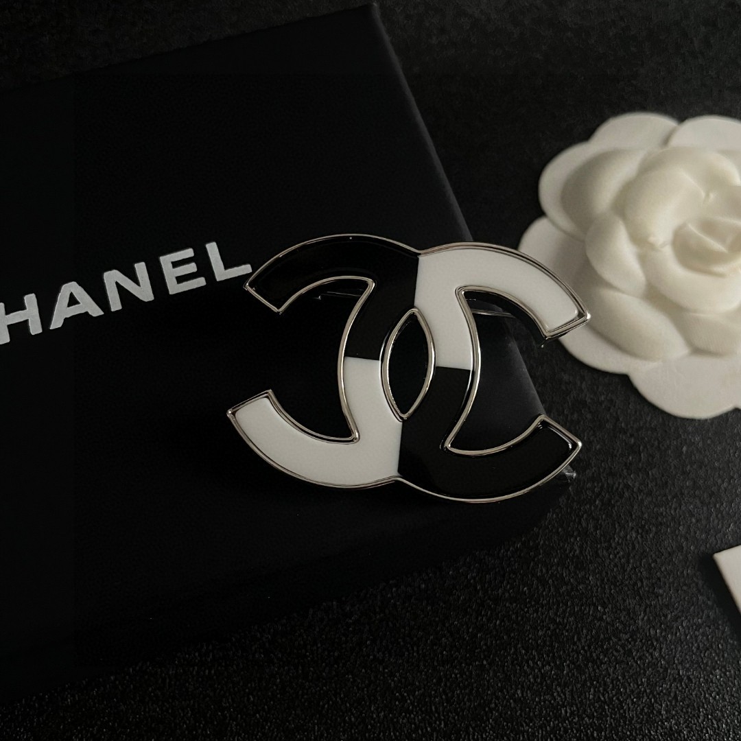 P198 CHANEL DOUBLE-C-COLOURED BROOCH - 图片 9