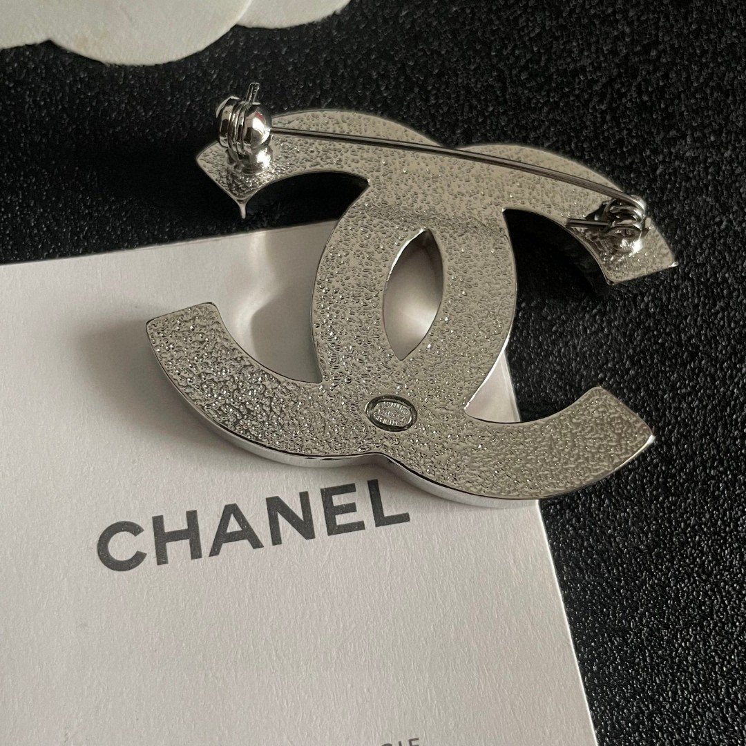 P198 CHANEL DOUBLE-C-COLOURED BROOCH - 图片 7