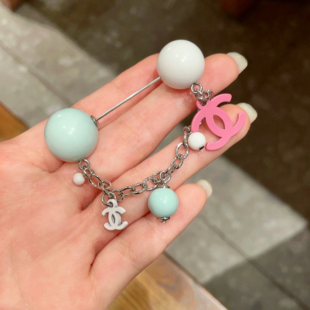 P187 CHANEL ✨DUPHAMPHETAMINE CHAIN COLOR BALL BROOCH - 图片 4