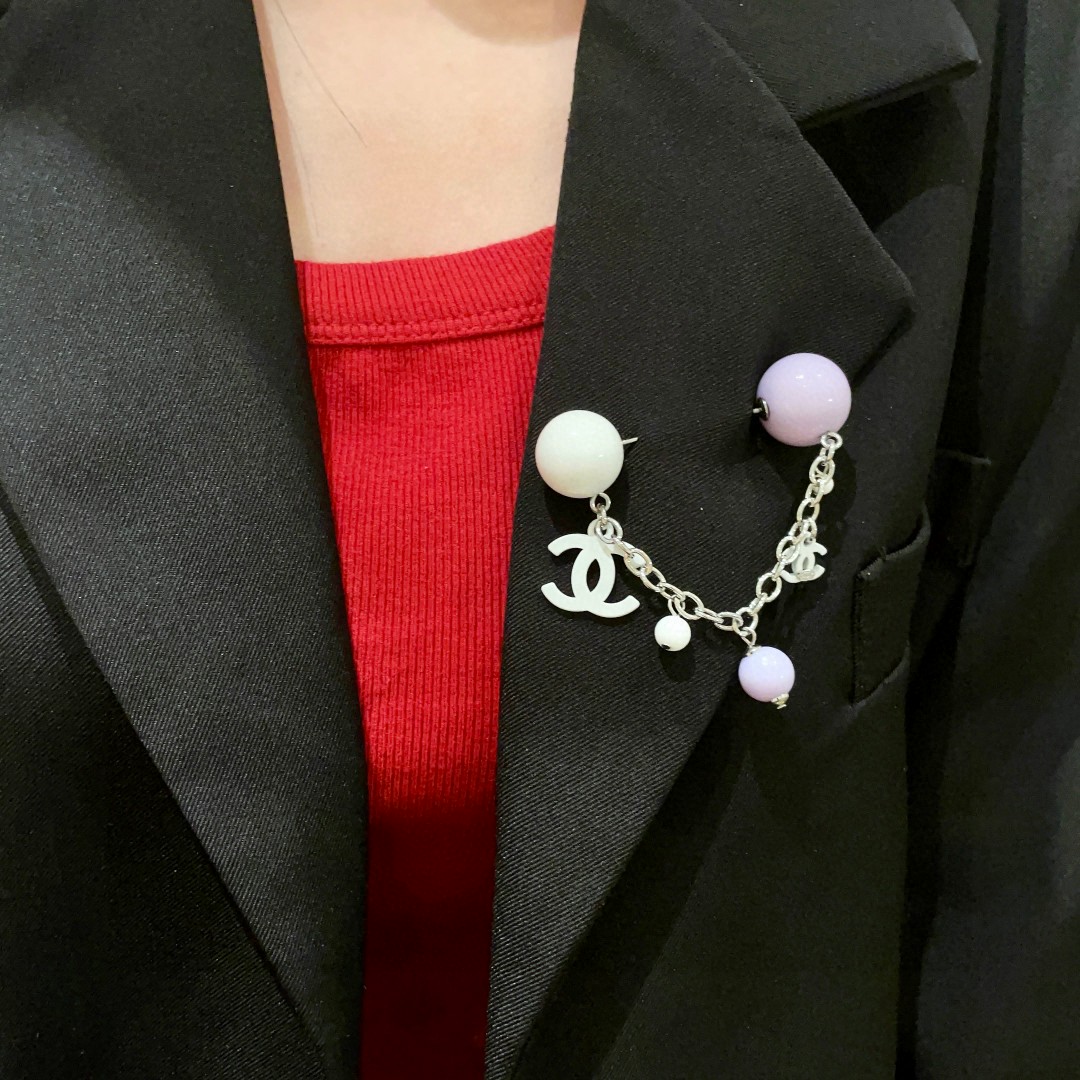 P187 CHANEL ✨DUPHAMPHETAMINE CHAIN COLOR BALL BROOCH - 图片 2
