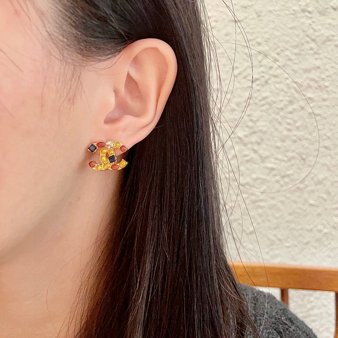  香奈儿✨经典双C耳钉
