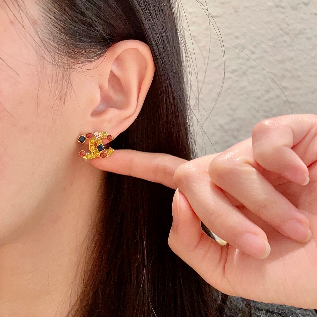  香奈儿✨经典双C耳钉