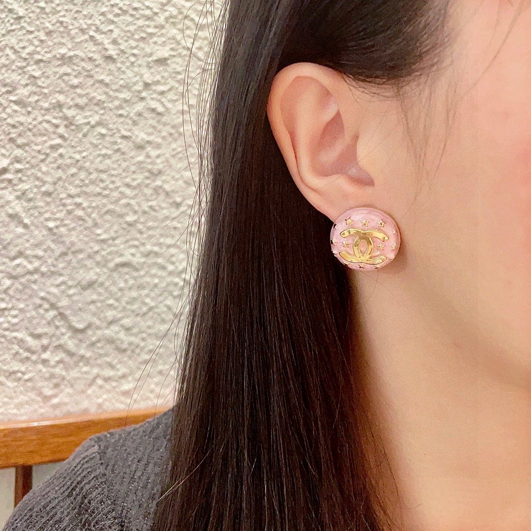  香奈儿✨星星双C耳钉