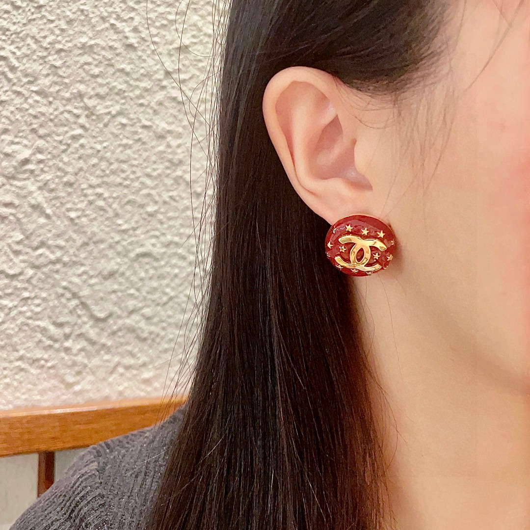  香奈儿✨星星双C耳钉