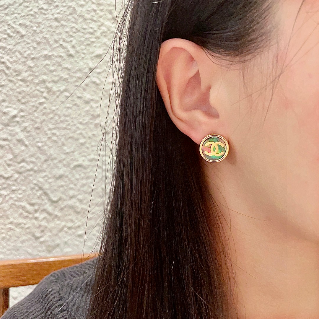  香奈儿✨经典双C耳钉
