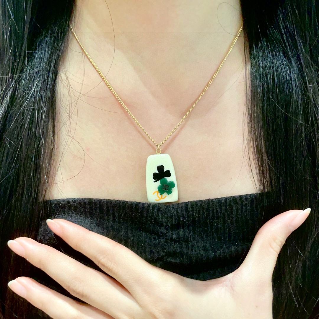  香奈儿✨山茶花双C项链