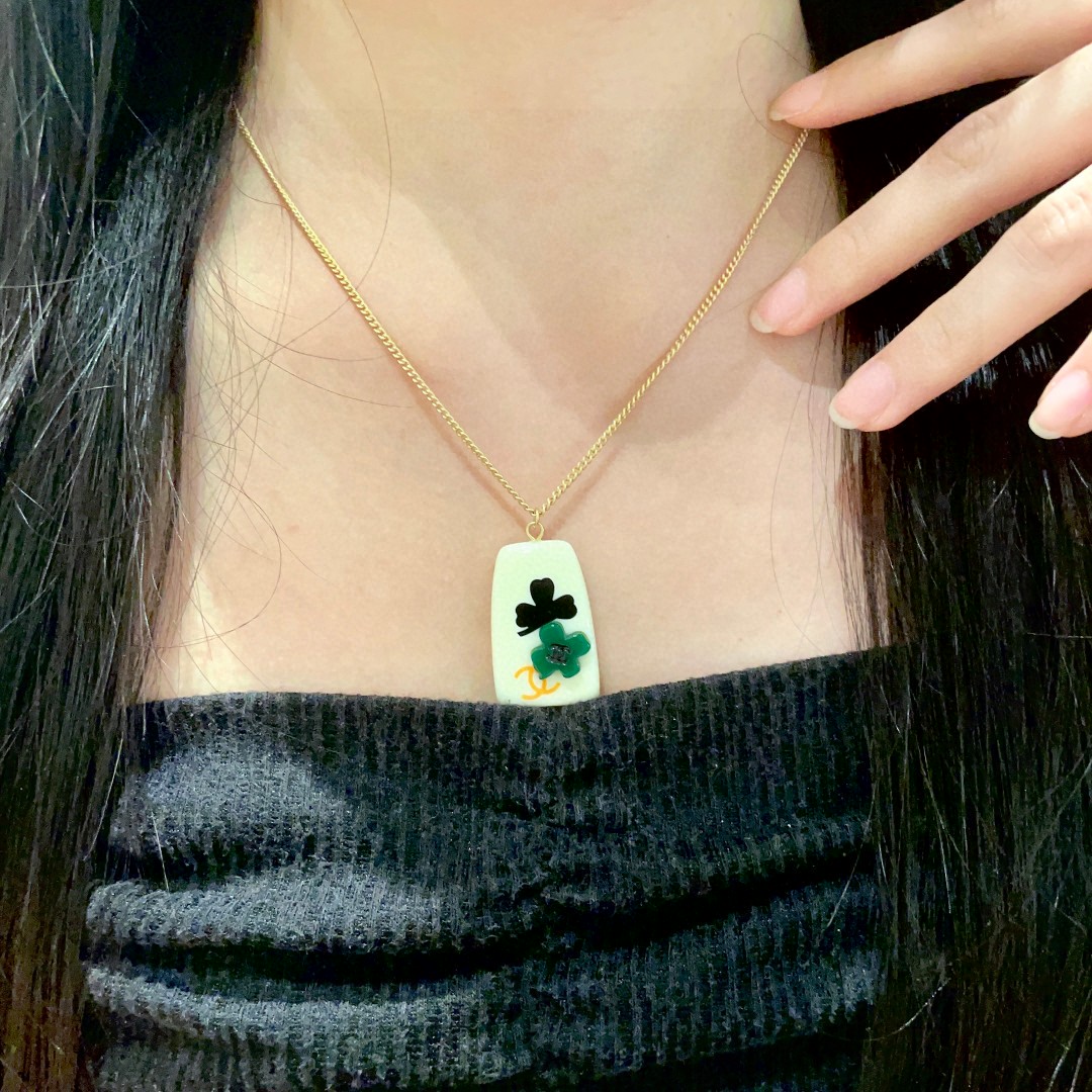  香奈儿✨山茶花双C项链