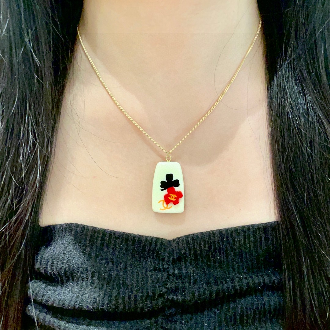  香奈儿✨山茶花双C项链