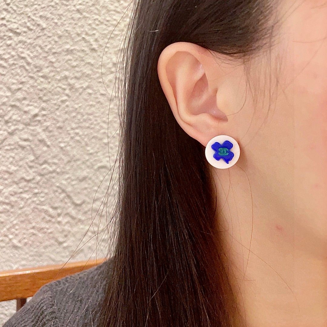  香奈儿✨山茶花双C耳钉