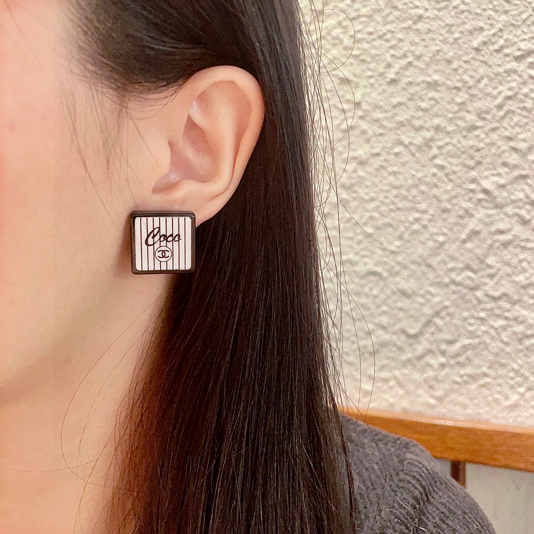  香奈儿✨经典双C耳钉