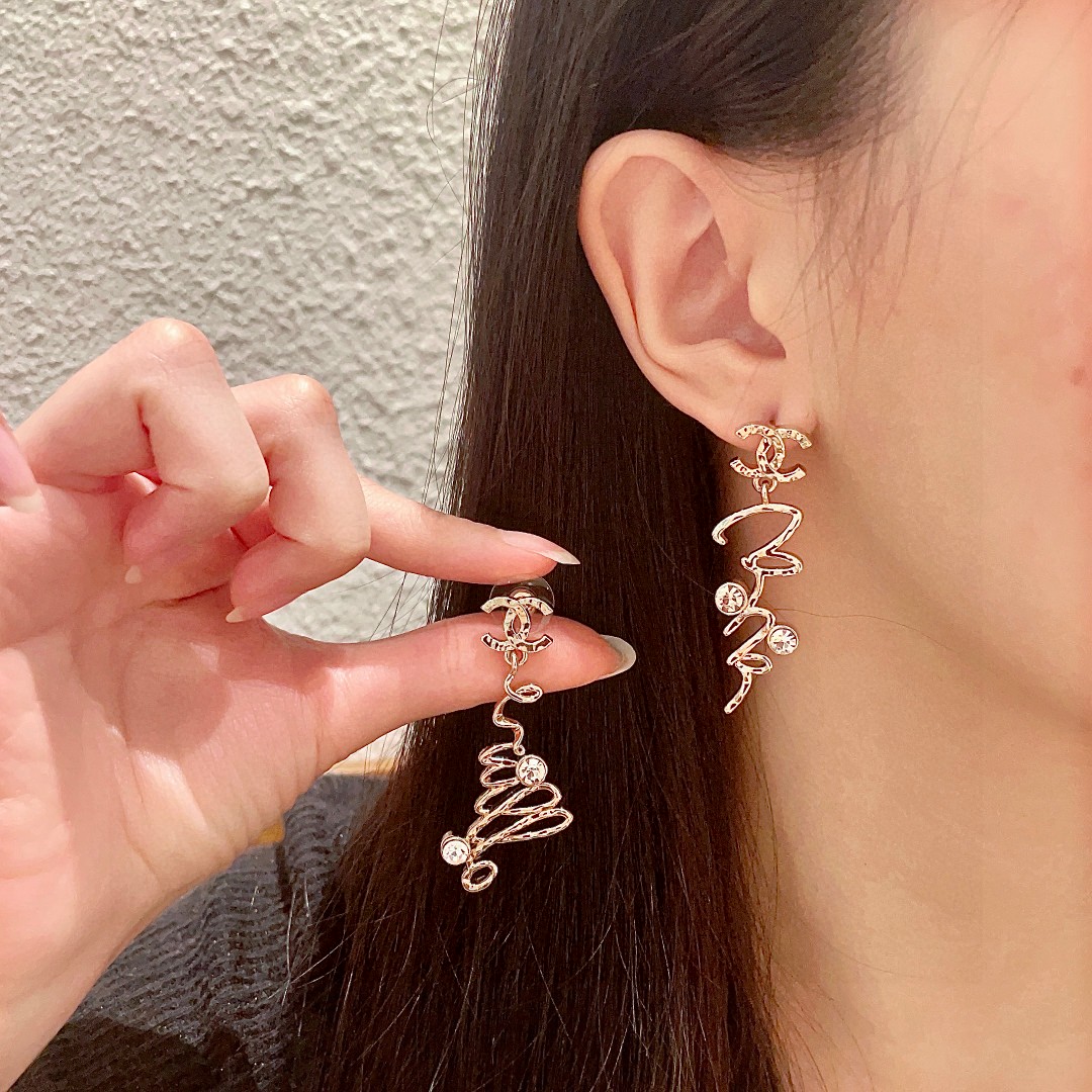  专柜同款 香奈儿字母双C耳环