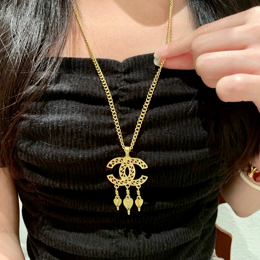 香奈儿✨流苏双C项链