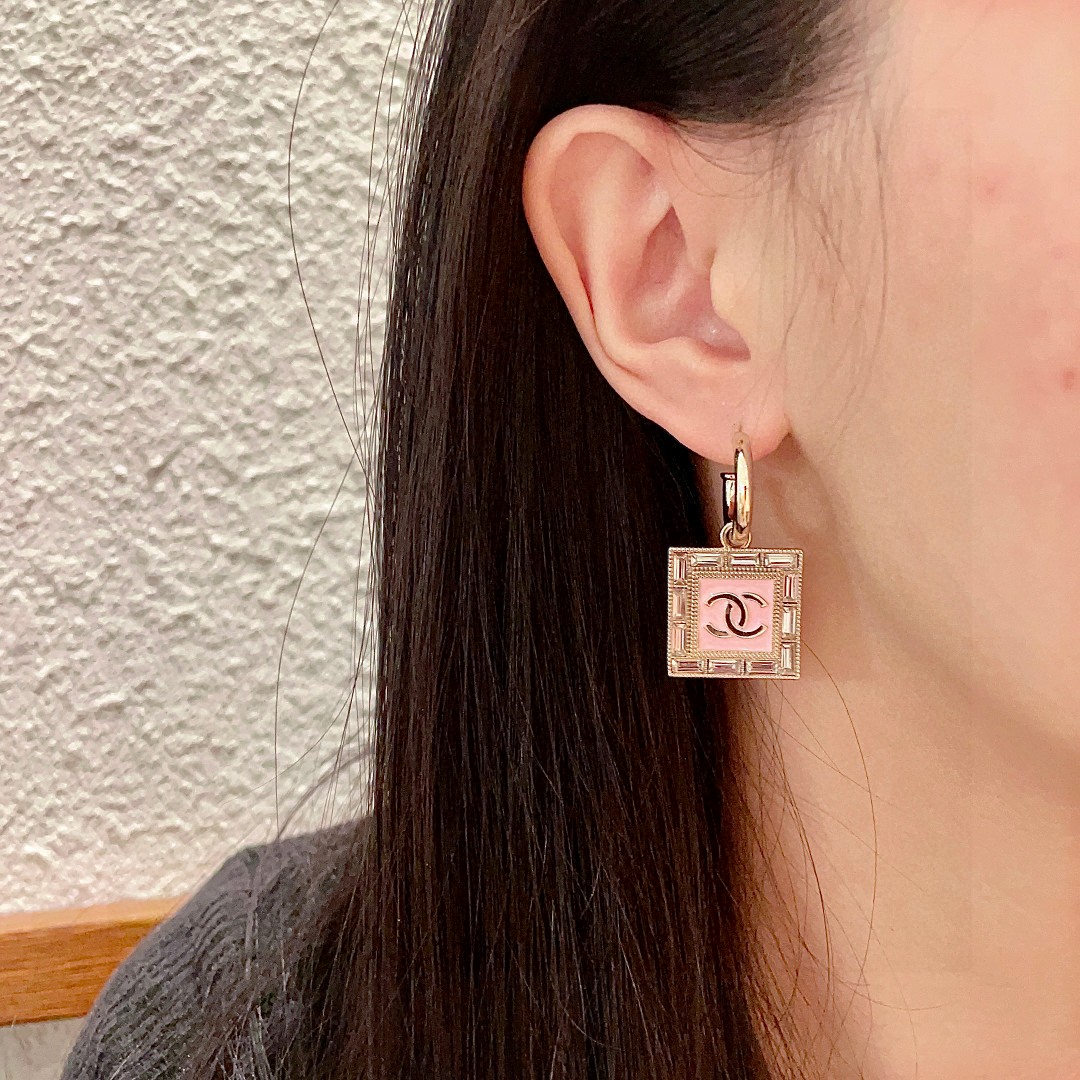  香奈儿✨经典双C耳环
