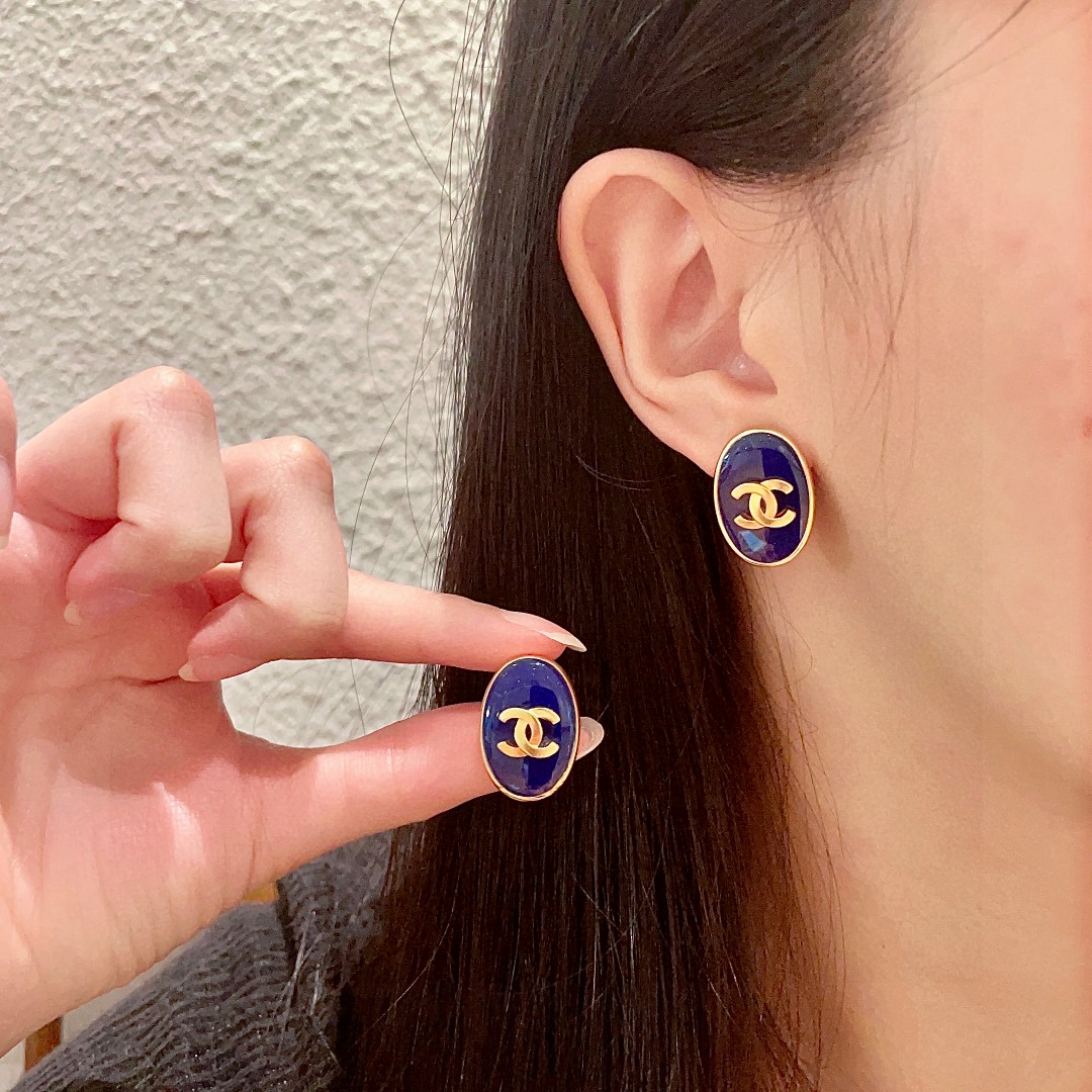 香奈儿✨经典双C耳钉