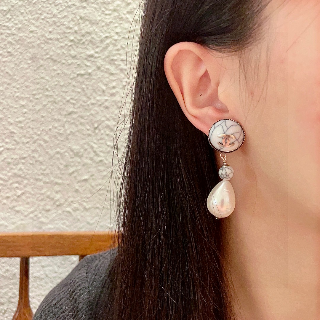  香奈儿✨珍珠双C耳环