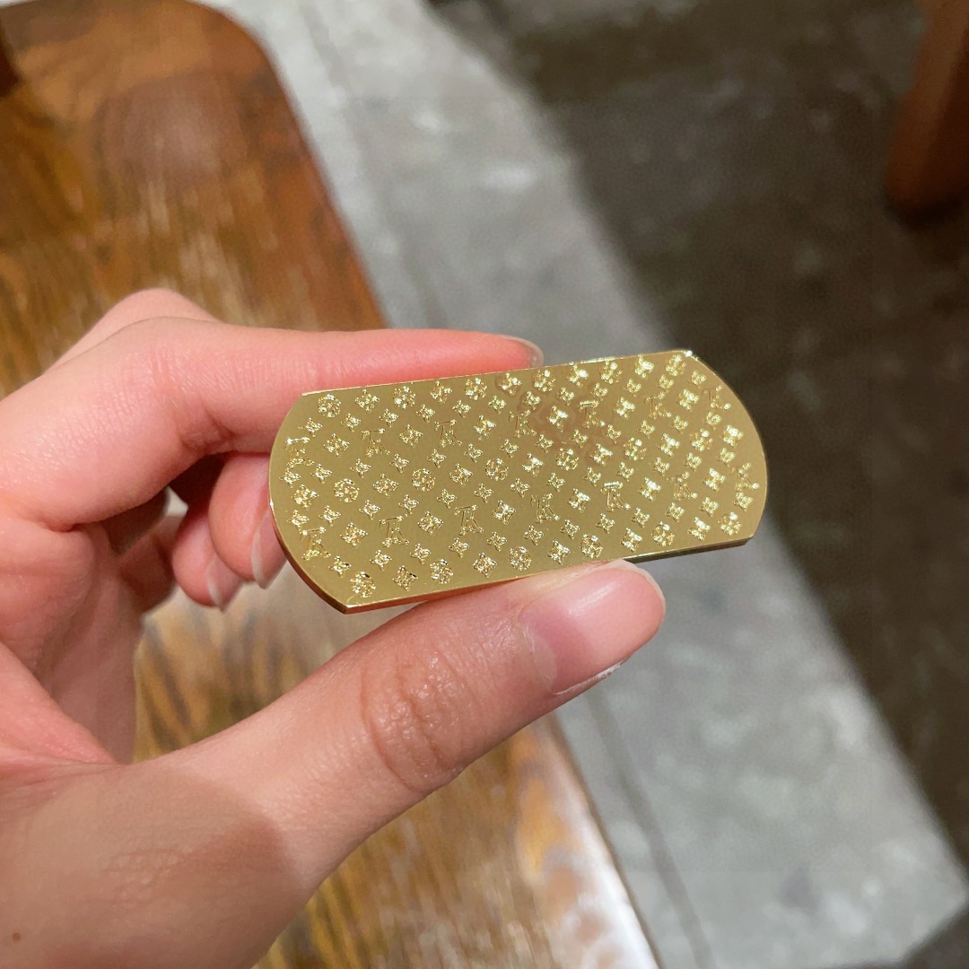  LV✨经典老花发夹
