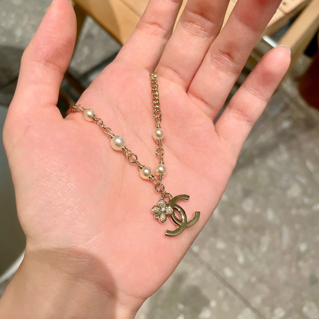  香奈儿✨珍珠 双C手链