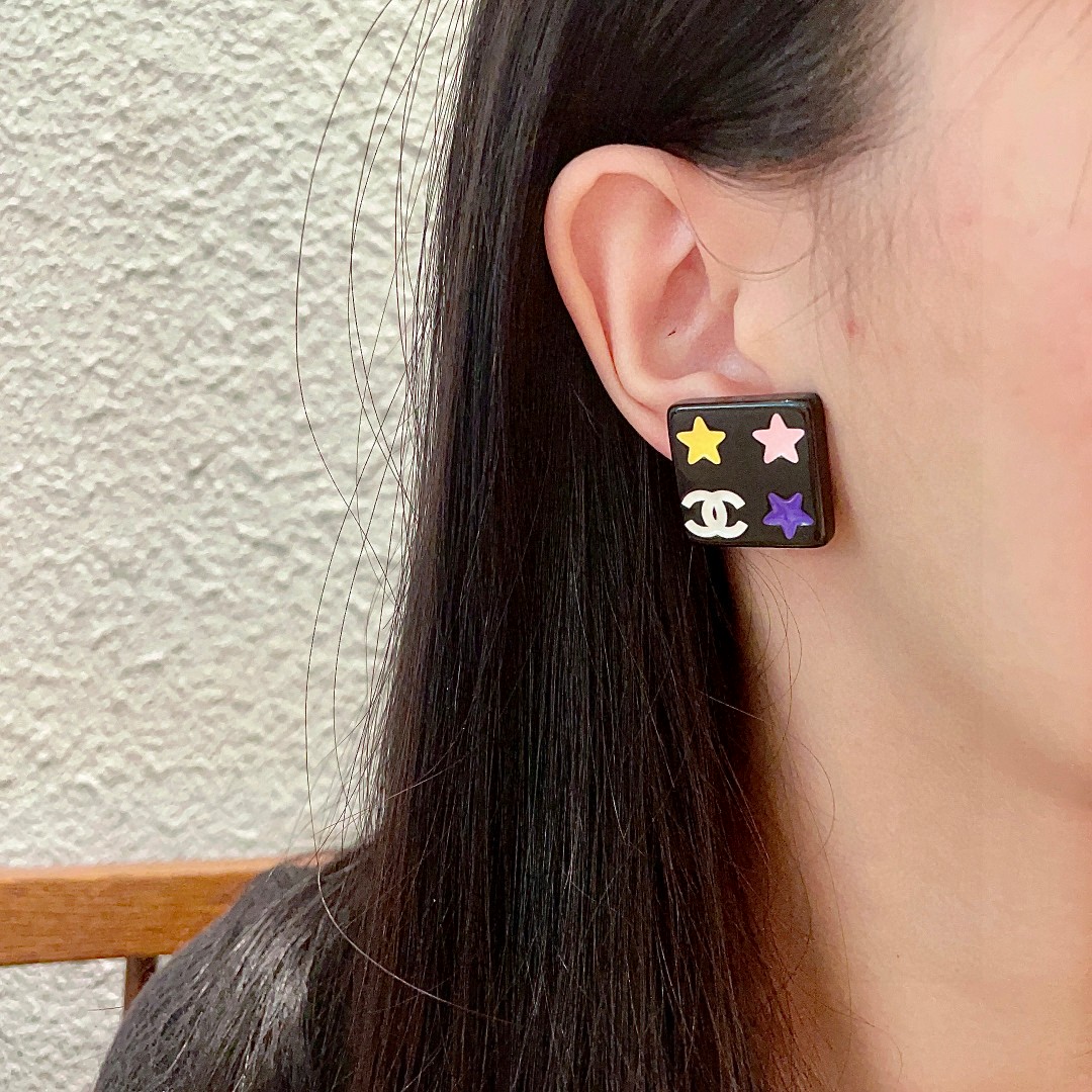  香奈儿✨方块星星双C耳钉